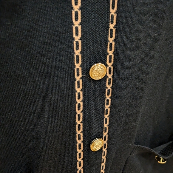 Elegant Black Warm Dress - Picture 6 of 7